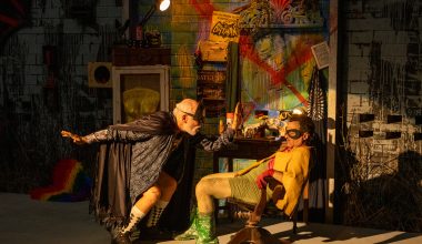 Batguano Returns – Roben na Estrada